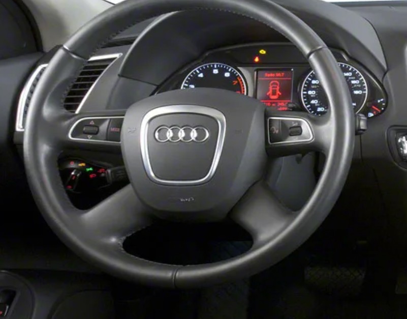 Typical dashboard display showing Ignition Lock Defective warning